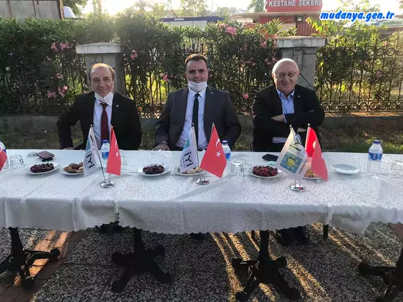 İYİ Parti Mudanya'da Üst Düzey Hayırlı Olsun Ziyareti
