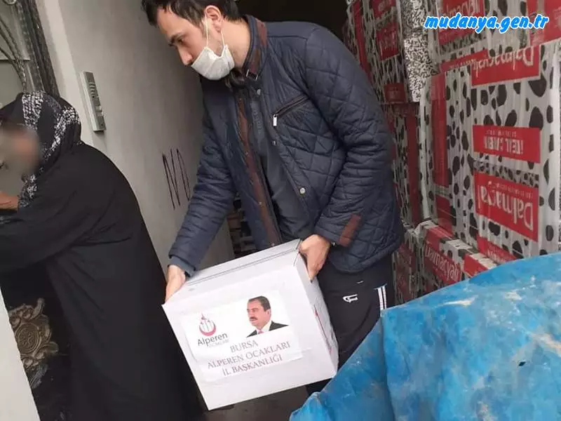 Alperen Ocakları Bursa Şubesi İhtiyaç Sahiplerinin Yanında