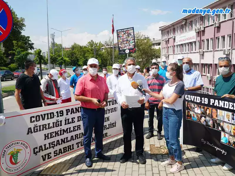 Bursa Tabip Odası “Hekimler için alkışların yerini hüzün almıştır”
