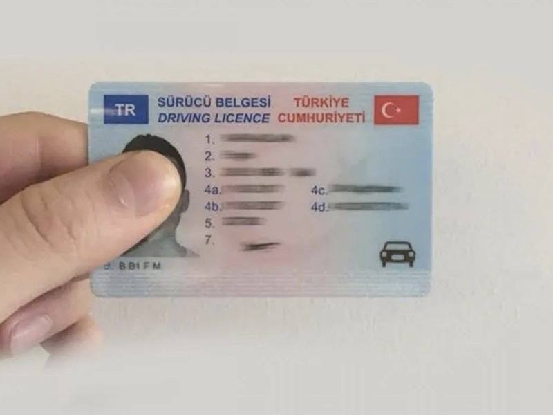 Türkiye Cumhuriyeti İçişleri Bakanlığı’nın 23.01.2020 tarihli ve E.10713 sayılı onayı ile eski tip sürücü belgelerinin değiştirme süresi 31.12.2020 tarihinden itibaren 2 yıl uzatıldı.