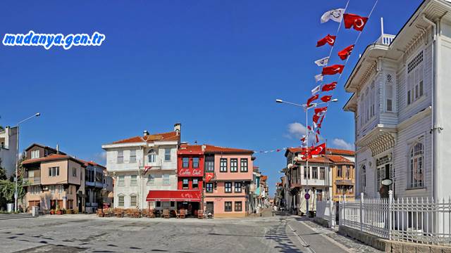 USTA DEFALARCA UYARDI AMA KORKULAN OLDU. Ortak Akıl İle Yönetilmeyen Mudanya'da Ruhsat İptalleri.  