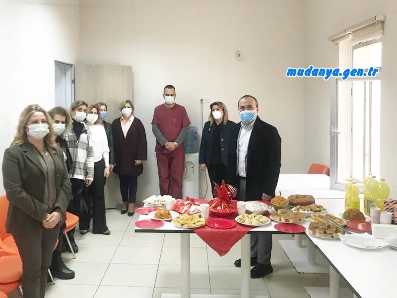 Mudanya Girityalılar'dan Sağlık Çalışanlarına Moral Motivasyon Ziyareti