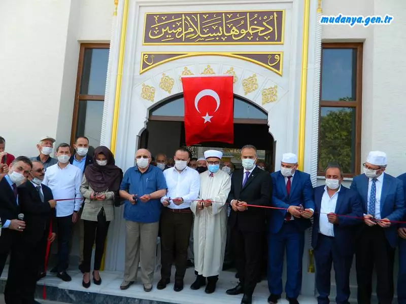 Mudanya Mehmet Akif Ersoy Cami Dualarla İbadete Açıldı.