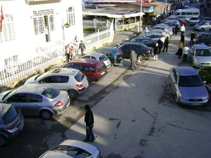 Mudanya Mütareke Müze Evi Önününde Otopark Vardı. Yakışmayan Görüntü Kaldırıldı