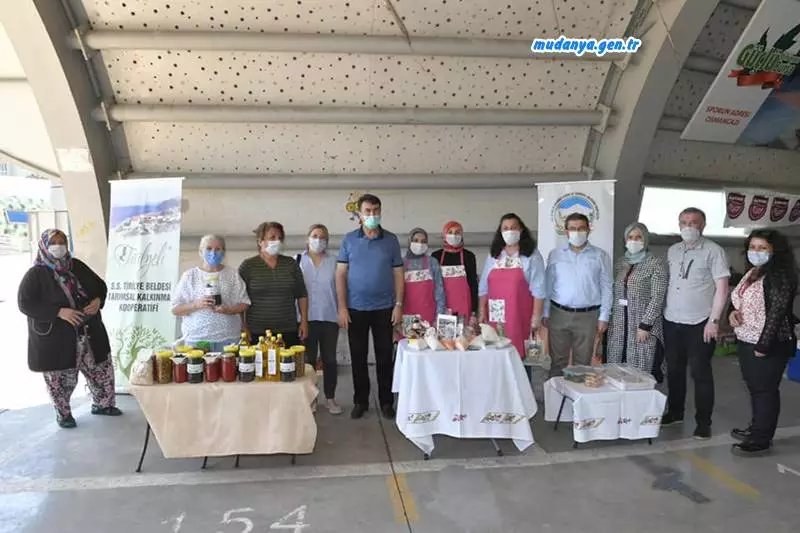 Bursa Osmangazi'de üretici pazarı açıldı