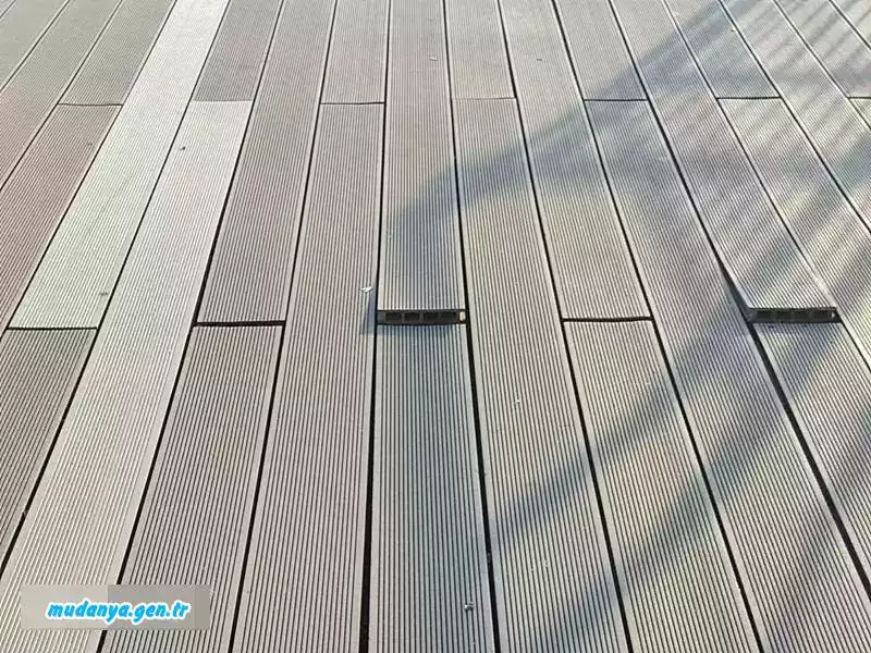 Mudanya Sahil bandı dökülüyor. Durum vahim