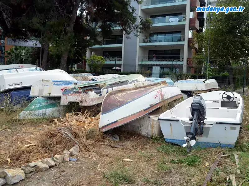 Mudanya Sahilinden Toplanan Sahipsiz Tekneler Satılıyor