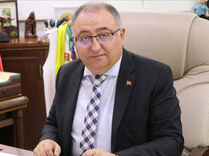 Yalova Belediye Başkanı Vefa Salman görevden uzaklaştırıldı