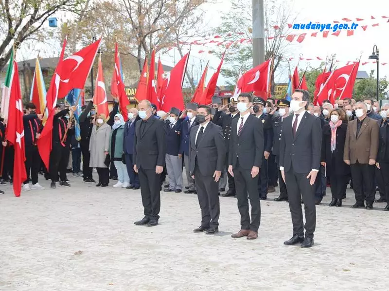 Ulu Önder Atatürk Vefatının 83 Yılında Mudanya'da Özlemle Anıldı