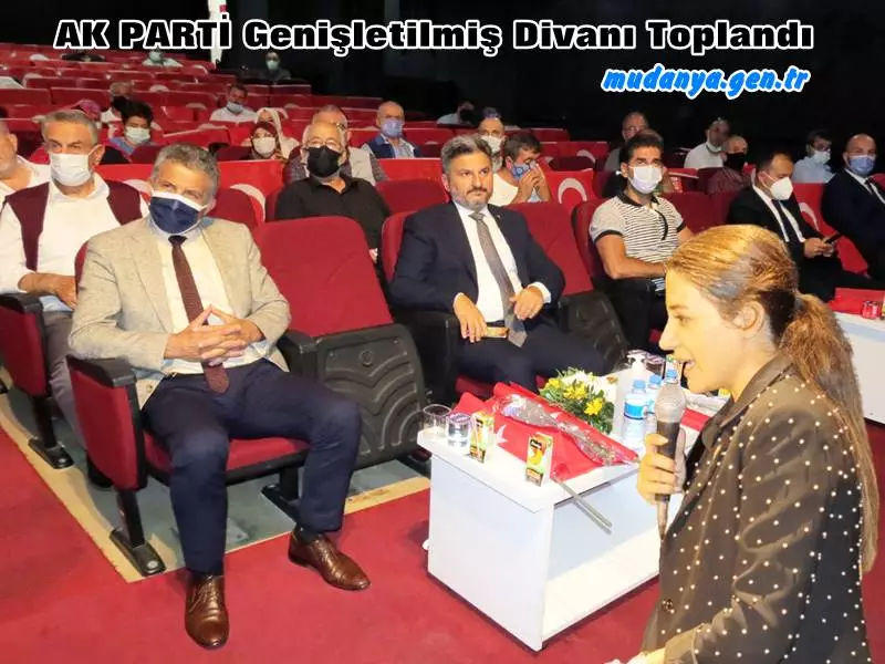Mudanya AK Parti Genişletilmiş Divan Meclisi Toplandı