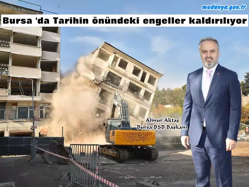Bursa 'da Tarihin önündeki engeller kaldırılıyor