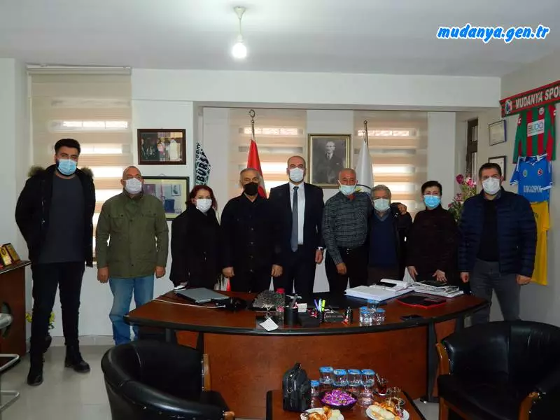 CHP Mudanya İlçe Yönetimi Esnaf Odasını Ziyaret Etti