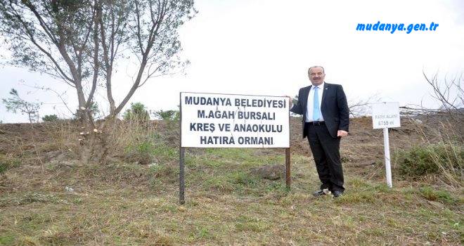 Memleket Partisi Mudanya Belediyesi MeclisÜyesiMehmet Er, Belediye Başkanı Hayri Türkyılmaz'ın algı belediyeciliği yaptığı vurgusunu yineleyerek  2014yılı öncesinde dönemin belediye başkanı Hasan Aktürk zamanında iş insanı merhum Agâh Bursalı’nın adını taşıyan hatıra ormanı ve sokak hayvanları için güneş enerjili bir besleme ünitelerinin yok edildiğini açıkladı. Sosyal medya paylaşımını video ve fotoğraflarla destekleyen Meclis Üyesi Mehmet Er'in paylaşımı şöyle;