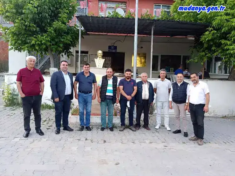 Hüseyin HATİPOĞLU Yönetimindeki İYİ Parti Mudanya İlçe Başkanlığı COVID-19 Tedbirleri Kademeli Normalleşme dönemine girdiğimiz bu günlerde Hançerli ve Yörükyenicesi mahallerini ziyaret ederek kırsal mahallede yaşayan vatandaşların sorunlarını yerinde inceledi.