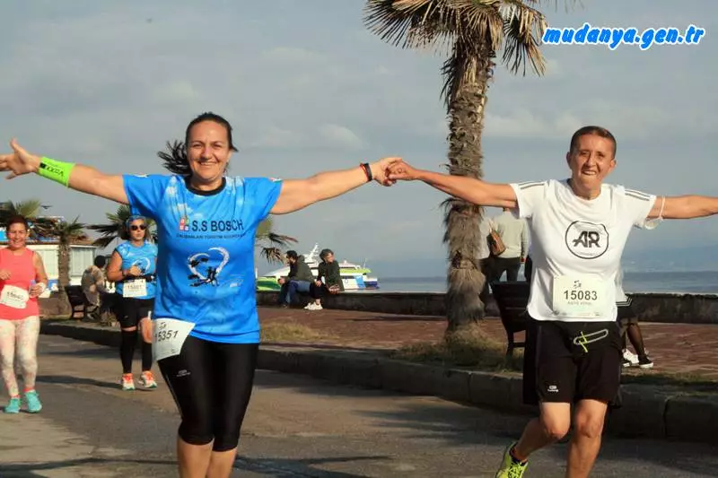 LoveRun ekibi Mudanya Mütarekesi için koştu