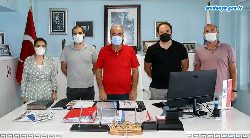 Mudanya Belediyesi internet sitesinde yer alan açıklamaya göre Mudanya Belediyesi ilçe genelindeki binaların yapı güvenliğinin tespiti için İstanbul Büyükşehir Belediyesi ile işbirliği yaptı.