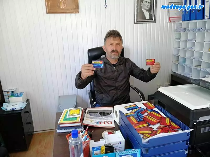 Şükrü Çavuş Mahalle Muhtarı Şeref Şaş 1200'den Fazla Aileye Destek Ulaştırdık"