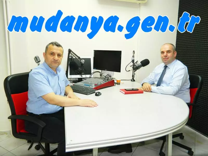 Esnaf Teşkilâtları Başkanı Emir Ali Usta'nın vefatı sonrasında Yönetim Kurulu Kararı ile Mudanya Esnaf ve Sanatkârlar Odası Başkanlığına oybirliği ile seçilen Ertan ABDULAZİZOĞLU kısa zamanda yapılan yenilikleri ve pandemi sürecinde Mudanya Esnaf ve Sanatkârlar Odası'nın hizmet anlayışında yapılan değişiklikleri Öner KIRAN'ın hazırlayıp sunduğu Yerel İmza programında anlattı. ABDULAZİZOĞLU soruları yanıtlarken yakın geleceğe dair projelerini anlatarak  esnafın alması gereken tedbirlere değindi.