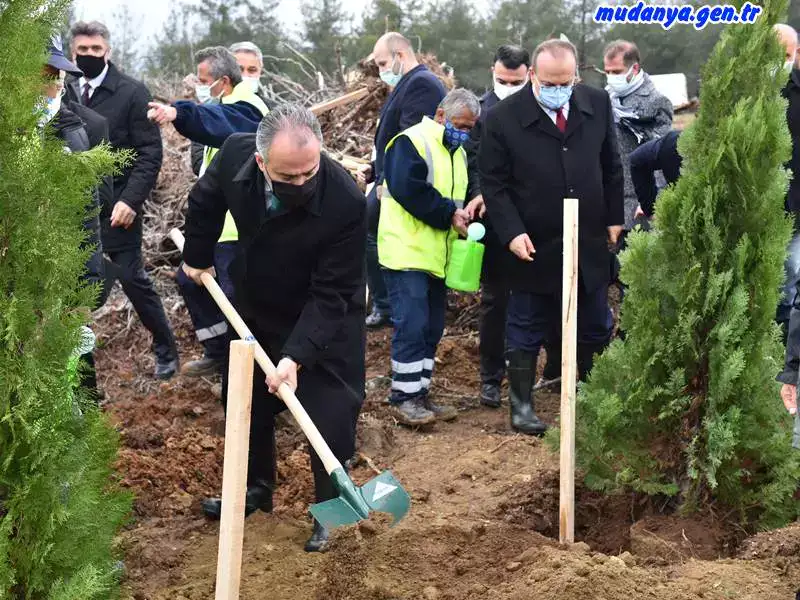 Mudanya Balabancık'ta Şehitler Ormanı Fidanları Dikildi.