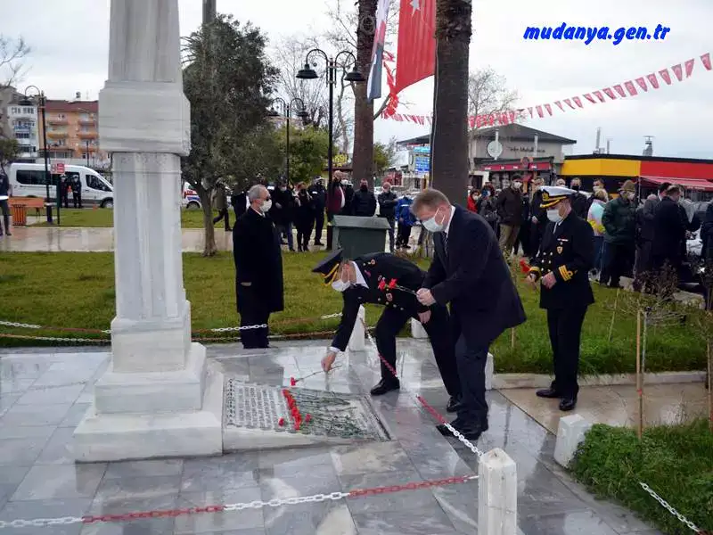 18 Mart Çanakkale Deniz Zaferi’nin 106. Yıldönümü ve Şehitlerimizi Anma programı Mudanya Atatürk anıtında düzenlenen törenlerle gerçekleştirildi.