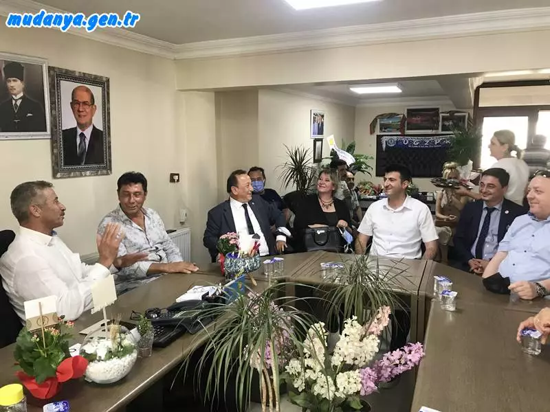 Muharrem İnce’nin kurduğu Memleket Partisi’nin Genel Başkan Yardımcıları İzmir Milletvekili Mehmet Ali Çelebi ve Karabük Milletvekili Hüseyin Avni Aksoy, Mudanya’ya gelerek ziyaretler gerçekleştirdi.