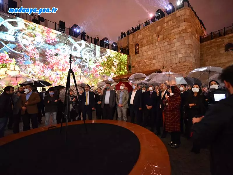 Bursa’nın 2300 yıllık zindanı sanata açıldı