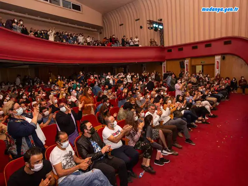 venedik taciri adana salon