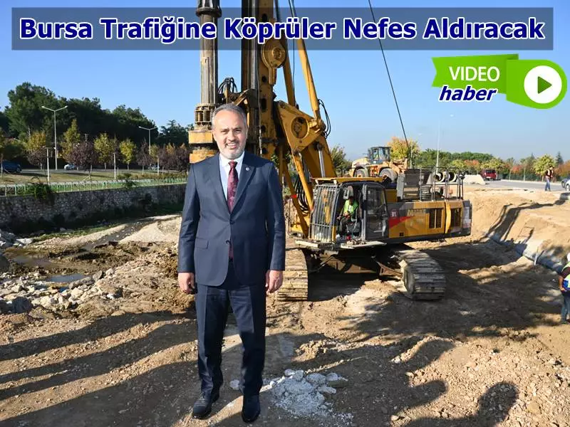 Bursa Büyükşehir Belediyesi, Acemler’den Yunuseli Fuat Kuşçuoğlu Caddesi’ne bağlantıyı sağlayacak köprüde çalışmalarına hız verdi. Yunuseli Kanalı üzerine yapılacak ilave iki köprüyle birlikte bölgeye, 200 milyon TL’yi aşkın bir yatırım yapılmış olacak.