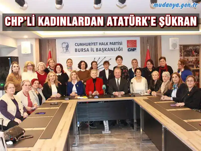 asdTürk kadınının seçme ve seçilme hakkının kazanmasının 88’nci yıldönümünü kutlayan Cumhuriyet Halk Partisi Bursa İl Kadın Kolları Başkanı Aysel Okumuş, bugünün kadınlar için hayati öneme sahip olan en onurlu günlerden biri olduğunu belirterek, “Ülkemizin kurucusu ve kurtarıcısı Gazi Mustafa Kemal Atatürk’ün öncülüğünde, 5 Aralık 1934 tarihinde seçme ve seçilme hakkını kazandık. Dönemin Başbakanı İsmet İnönü’nün ifadesiyle Atatürk’ün “en ileri devrimlerinden” biri gerçekleşti” dedi.