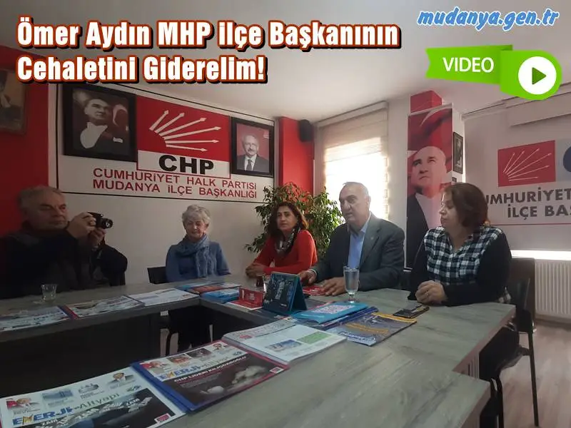 CHP Mudanya İlçe Örgütü Başkanı Ömer Aydın, MHP İlçe Başkanı Erkut Seymenler'in CHP İlçe Başkanlığı ve Belediye Başkanı hakkında sokak köpeklerine Hayvan Barınağı ve Hasköy'e Soğuk Hava Deposu yapılmaması ile ilgili eleştiri dolu açıklamasına cevap niteliğinde basın açıklamada bulundu. Açıklama CHP İlçe Merkezi'nde gerçekleşti. Ömer AYDIN günden dışı sorulara da cevap vererek BURGAZSPOR'un polis zoruyla belediye mülkünden tahliye edilme girişimi hakkında açıklamalarda bulundu.