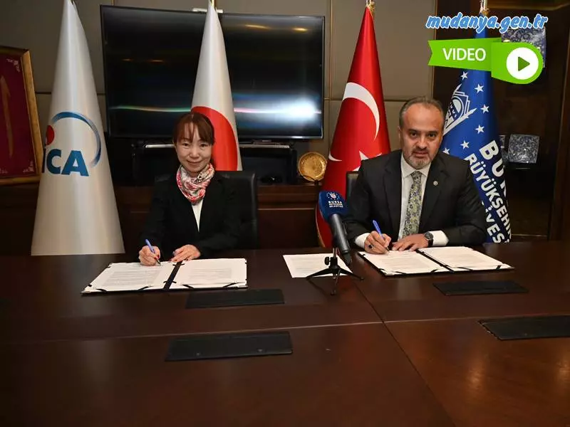 Bursa Büyükşehir Belediyesi ile Japonya Uluslararası İşbirliği Ajansı (JICA) arasında ortaklaşa yürütülecek olan Bursa Büyükşehir Belediyesi Deprem Riskini Azaltma ve Önleme Planlaması Projesi ile depreme karşı daha dirençli bir Bursa oluşturulması hedefleniyor.