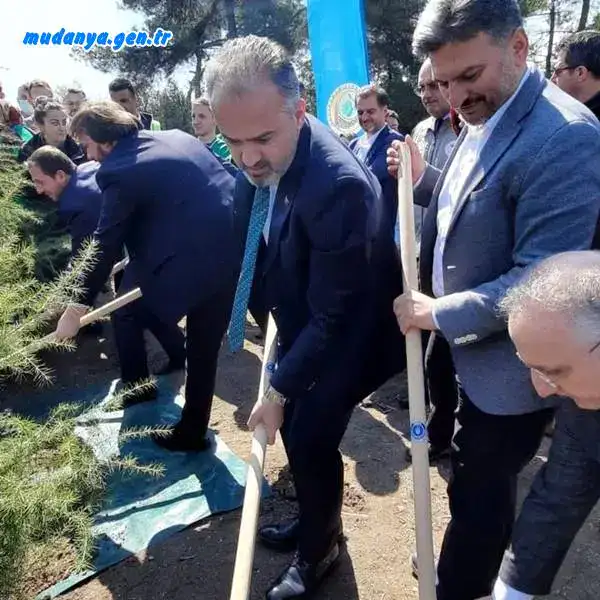 Büyükşehir Belediyesi, 2022 Türk Dünyası Kültür Başkenti Bursa etkinlikleri kapsamında, Mudanya Göynüklü mevkiindeki yaklaşık 42 hektar alanı hatıra ormanına dönüştürüyor. Bursa’nın 2022 Türk Dünyası Kültür Başkenti unvanı, alana dikilecek yaklaşık 100 bin fidan ile gelecek kuşaklara aktarılacak.