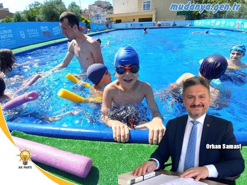 Bursa Büyükşehir Belediyesi, ‘Neşeli Havuzlar Mutlu Çocuklar’ projesi kapsamında; Mudanya’da İkbal-Betül Ali İhsan Çilingiroğlu Ortaokulu bahçesine kurduğu portatif havuzla Mudanyalı çocuklara ücretsiz yüzme eğitimi vermeye başladı.