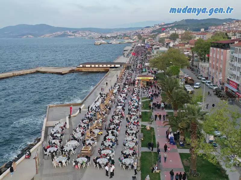 Bursa Büyükşehir Son İftarı Mudanya'da Açtı.