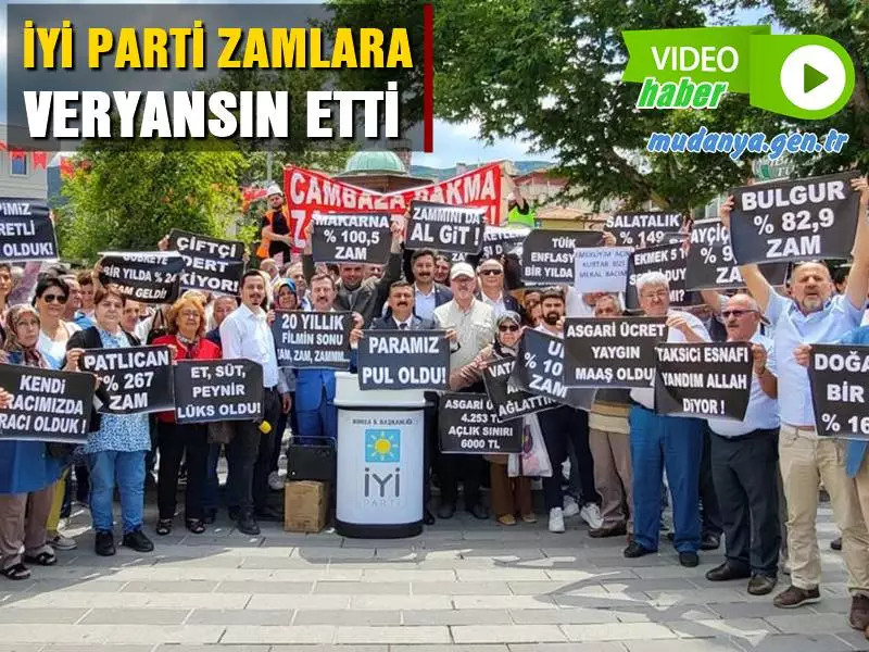 İYİ Parti Bursa’da zamları ‘tahta bacaklı’ gösteriyle protesto etti. “Cambaza bakma zamlara bak!” pankartının açıldığı basın açıklamasında konuşan İl Başkanı Selçuk Türkoğlu, “Bıçak kemiğe dayanmadı, resmen acımasızca saplandı” dedi.