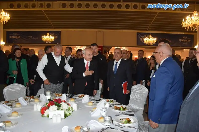 Cumhuriyet Halk Partisi (CHP) Genel Başkanı Kemal Kılıçdaroğlu, dört ayaklı bir stratejiyi hayata geçiremezse Türkiye’nin asla bölgesinde ve dünyada sözü geçen bir ülke olamayacağının altını çizdi.