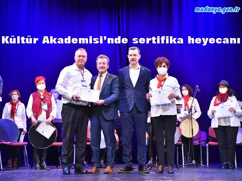 Kültür Akademisi’nde sertifika heyecanı