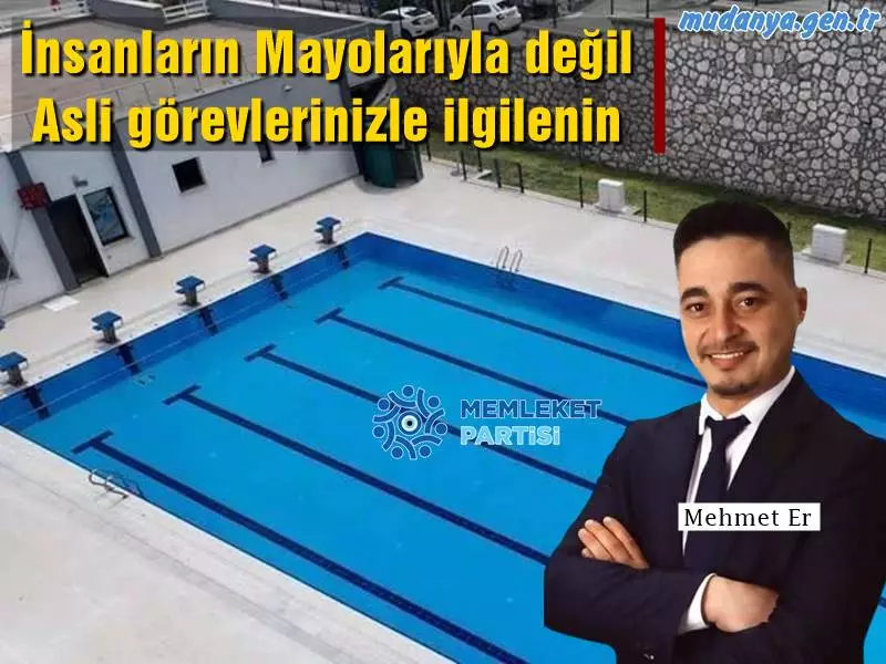 Memleket Parti'li Mudanya Belediye Meclis Üyesi Mehmet Er  30 ay atıl vaziyette tutulduktan sonra gelen yoğun tepkiler üzerine Belediye Başkanı Hayri Türkyılmaz tarafından hizmete açılan Yüzme Havuzunda vatandaşların ötekileştirilmemesi tavsiyesinde bulundu