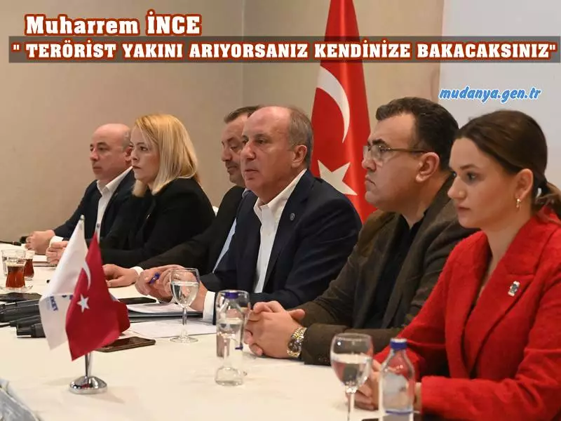 Memleket Partisi Genel Başkanı Muharrem İnce, Memleket Buluşmaları kapsamında Edirne'de yurttaşlarla bir araya geldi. Esnaf ve yurttaşlarla bir araya geldikten sonra Edirne’de basın toplantısı düzenleyerek basın mensuplarıyla buluştu.