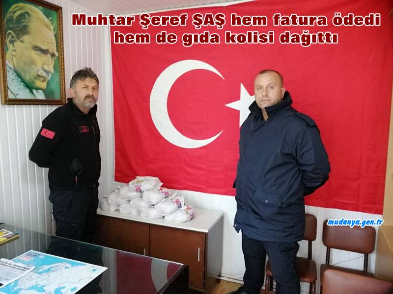 MUDANYA - Mudanya Şükrü Çavuş Mahalle Muhtarı Şeref Şaş hayırseverlerin desteği ile elektrik faturalarını ödeyemeyen ihtiyaç sahibi ailelerin imdadına koştu. Faturaların ödenmesinin yanında gıda kolilerini ihtiyaç sahiplerine ulaştıran Muhtar ŞAŞ ve ekibi örnek çalışmalarına devam ediyor