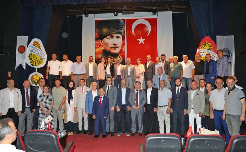 Mudanya Muhtarlar Derneği 4. olağan kongresini Uğur Mumcu Kültür Merkezi'nde gerçekleştirdi. Gerçekleşen kongrede  Levent Aşçı ve yönetim kurulu 3 yıllığına yeniden seçildi.