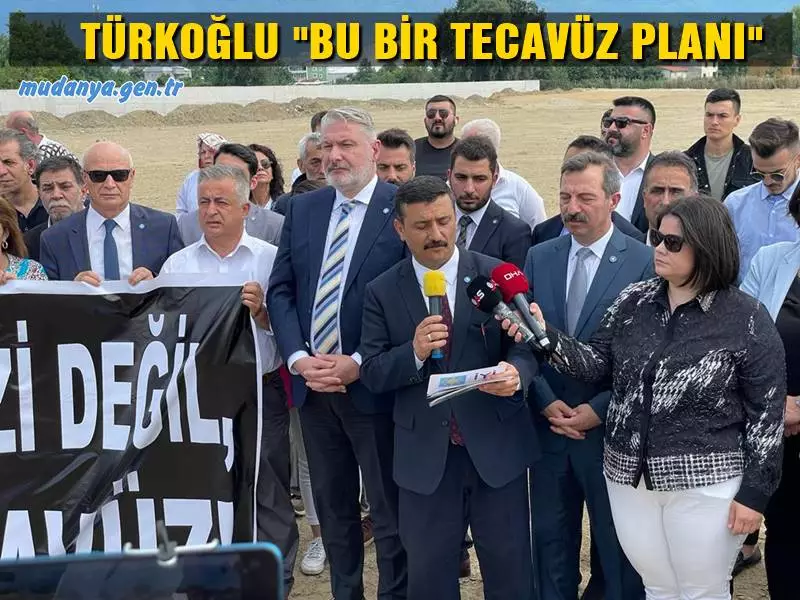 İYİ Parti Bursa İl Başkanı Selçuk Türkoğlu, Samanlı Mahallesi’ne yapışması planlanan Lojistik Merkezi’nin, Bursa Ovası’nın son değerlerinin de sonunu getireceğini iddia ederek, “Rant hesaplarıyla yaptığınız bu tecavüzü derhal durdurun!” dedi.