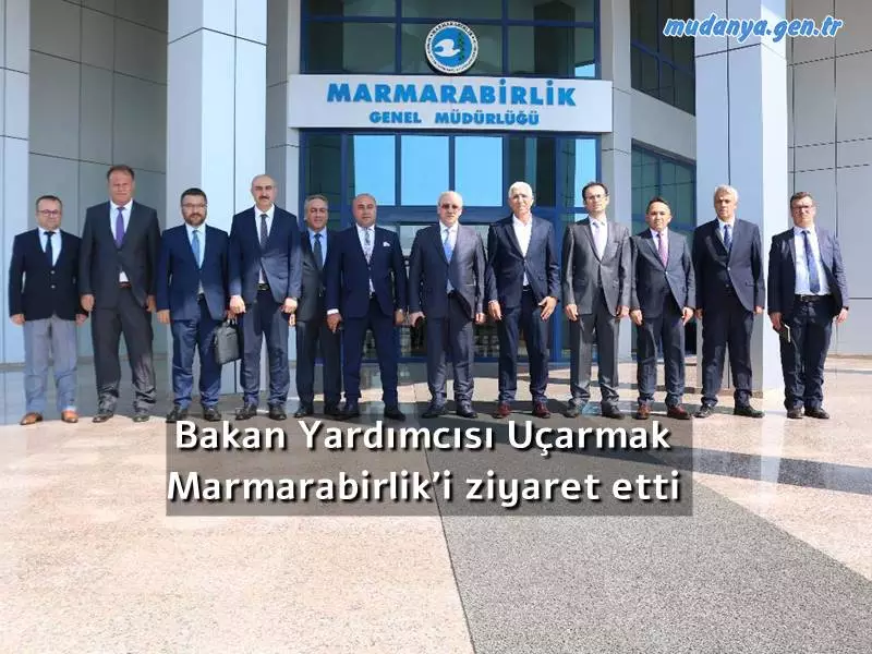 Ticaret Bakan Yardımcısı Sezai Uçarmak zeytin ve zeytinyağı sektörünün öncü kuruluşu Marmarabirlik’i ziyaret etti. Yönetim Kurulu Başkanı Hidamet Asa ile bir araya gelen ve kurum hakkında bilgiler alan Uçarmak, “Marmarabirlik zeytin üreticimizin en büyük güvencesidir” dedi.