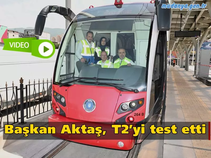 Bursa Büyükşehir Belediyesi tarafından raylı sistemi kentin kuzeyi ile buluşturmak için projelendirilen ve test sürüşleri geçen hafta başlayan T2 tramvay hattındaki son test sürüşünü Büyükşehir Belediye Başkanı Alinur Aktaş yaptı. Kent Meydanı’ndan AS Merkez durağına kadar tramvayı kullanan Başkan Aktaş, testlerin büyük titizlikle yapıldığını, yolculu seferlere yakında başlanacağını söyledi.