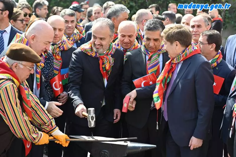 Uluslararası Türk Kültürü Teşkilatı (TÜRKSOY) tarafından 2022 Türk Dünyası Kültür Başkenti ilan edilen Bursa’da, Nevruz Bayramı kutlamaları ile başlayan etkinlikler tüm hızıyla devam ediyor.
