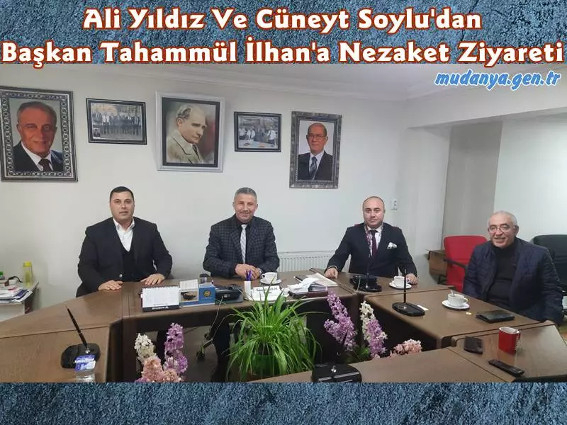 Seçimli 67. Olağan kongre öncesinde Mudanya Esnaf ve Sanatkarlar Kredi ve Kefalet Kooperatifi Başkanı Tahammül İlhan Marmarabirlik Başkan Vekili Ali Yıldız ile Mudanya Zeytin Kooperatif Başkanı Cüneyt Soylu'yu ağırladı.