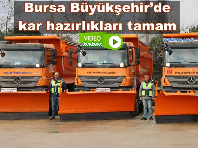 Bursa Büyükşehir Belediyesi, beklenen kar yağışı öncesi kent merkezi ve tüm ilçelerde kara kışa karşı tedbirlerini aldı. Bursa genelinde 283 araç ve toplam 834 personelle ‘ilk kar tanesinin düşmesiyle’ mücadele başlayacak ve sorunsuz ulaşım için çalışmalar 24 saat kesintisiz sürecek.