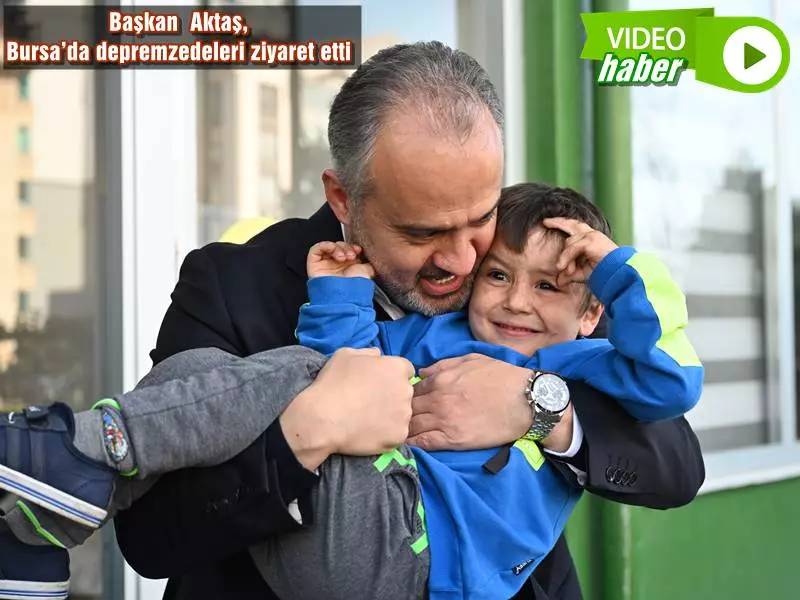 Bursa Büyükşehir Belediye Başkanı Alinur Aktaş, deprem bölgesinden Bursa'ya gelerek Gençlik ve Spor Bakanlığı’na bağlı yurtlara yerleştirilen depremzedeleri ziyaret etti. Deprem felaketini yaşayan vatandaşlarla sohbet eden Başkan Alinur Aktaş, çocuklara da oyuncak dağıtarak yüzünü güldürdü.