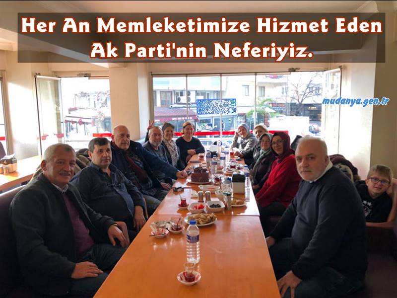Geçtiğimiz dönem Ak Parti Mudanya İlçe Teşkilatında görev yapan eski yönetim kurulu üyeleri mutat olarak düzenledikleri kahvaltı bu kez Güzelyalı'da Meşhur Necati Usta'da (Necati Danışan) gerçekleşti.
