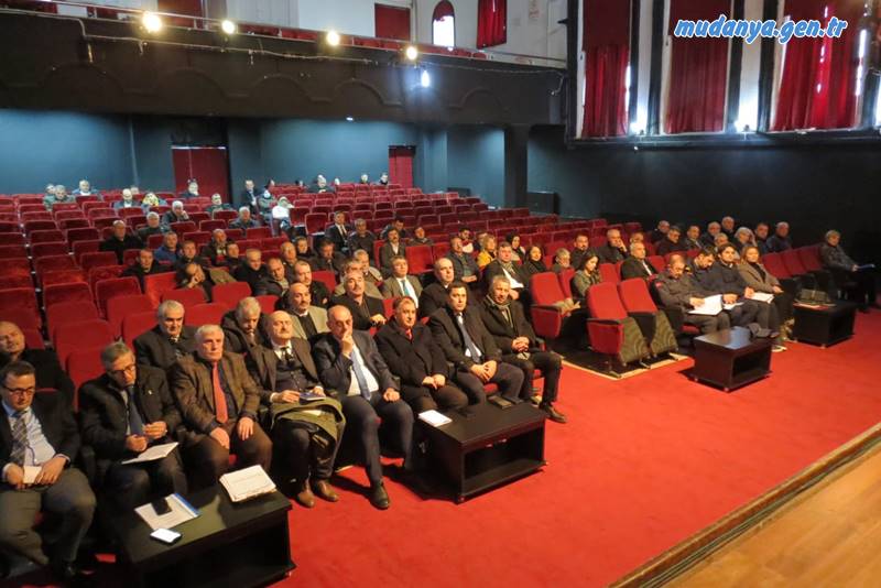 Mudanya Kaymakamlığının öncülüğünde 2022 Yılında Mudanya Kamu kurumlarının faaliyetleri ve gelecek planlarının sunumlarının yapıldığı toplantı Uğur Mumcu Kültür Merkezinde gerçekleştirildi.